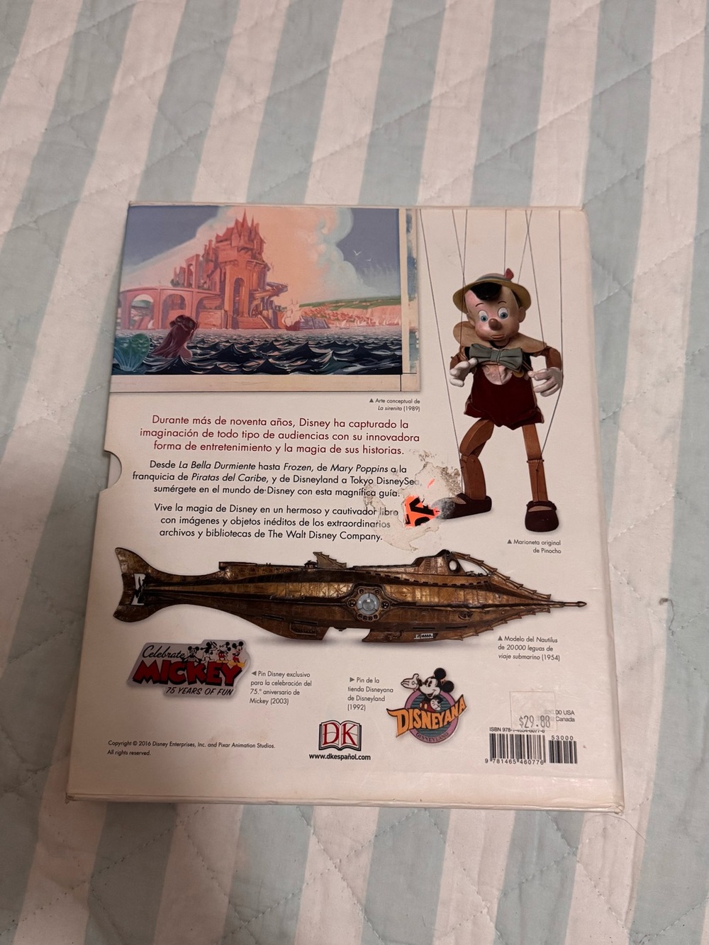 Disney Illustrated Storybook - White and Red Cover - Picture 3 of 6